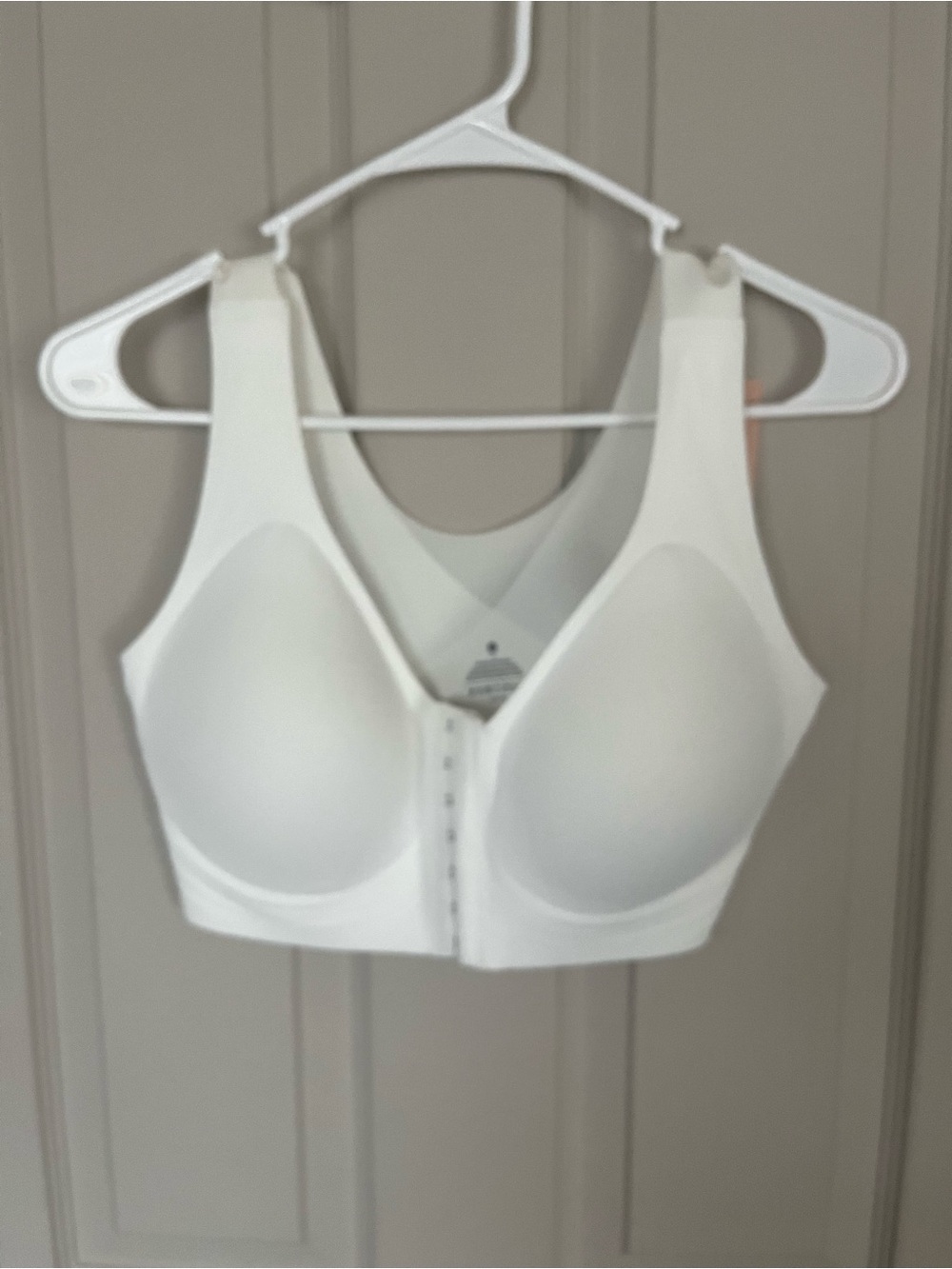 Luna Hug Front-Closure Support Bra in White, L/G, NWT